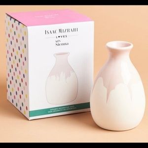 Isaac Mizrahi Loves Sienna Vase